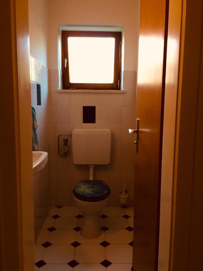Charmantes Garten-Apartment: Erholung Im Chiemgau Унтервёссен Экстерьер фото